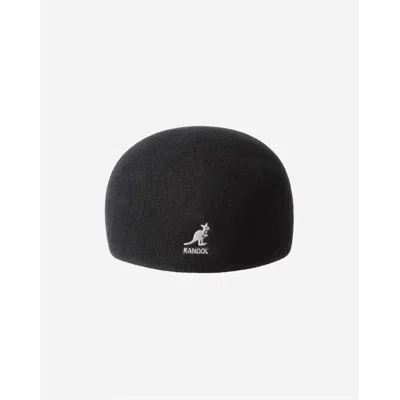 Kangol Seamless Flat Cap In Black