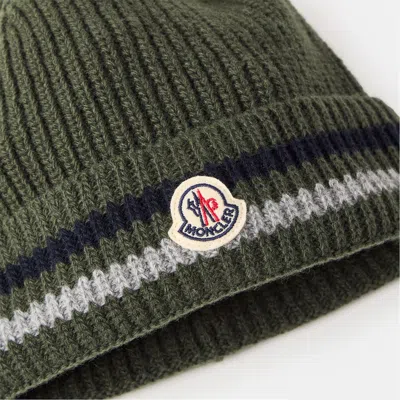 Moncler Logo Patch Hat In Green