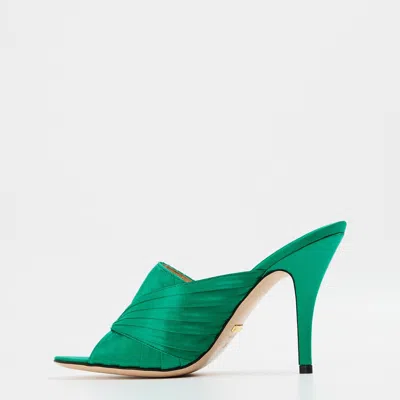 Gucci Solid Heeled Sandals In Green