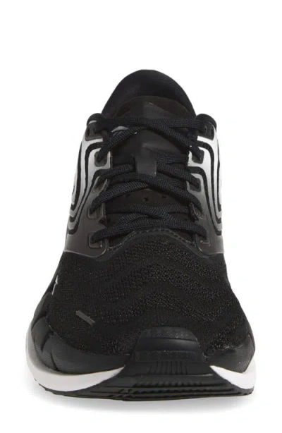 Reebok Floatzig Tread Running Sneaker In Black