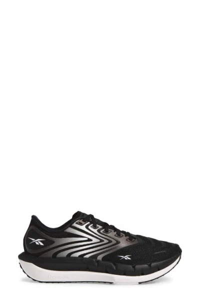 Reebok Floatzig Tread Running Sneaker In Black