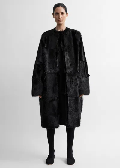 Totême Structured Shearling Coat Black In Black