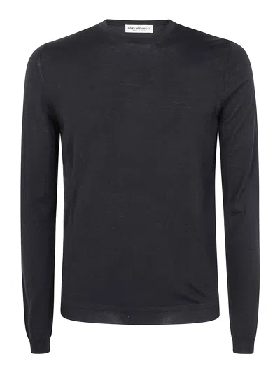 Goes Botanical Pullover Roundneck In Black