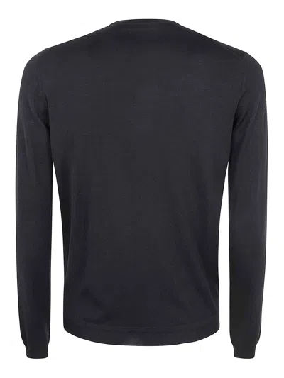 Goes Botanical Pullover Roundneck In Black