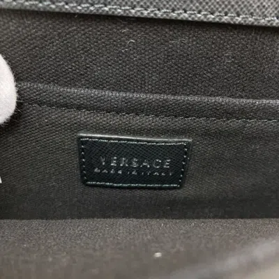 Pre-owned Versace Black Leather Shoulder Bag ()