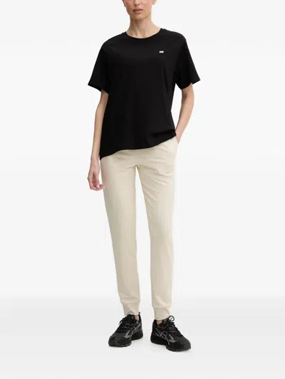 Ea7 Logo-plaque T-shirt In Black
