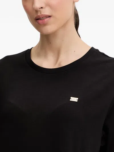 Ea7 Logo-plaque T-shirt In Black