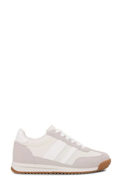 Berness Skye Sneaker In Multi