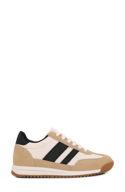 Berness Skye Sneaker In Multi