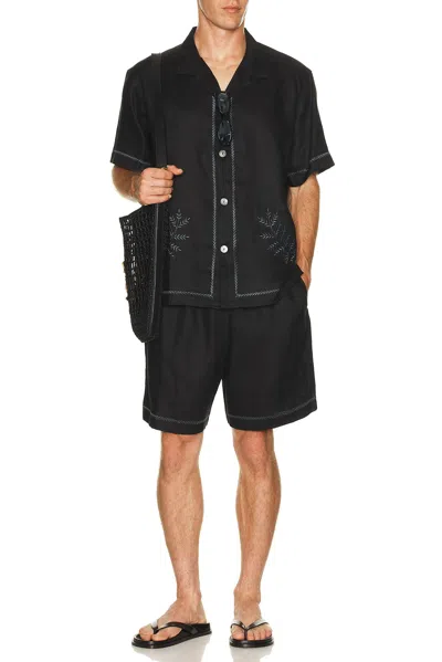 True Tribe Smooth Short In Black Wisper Frame
