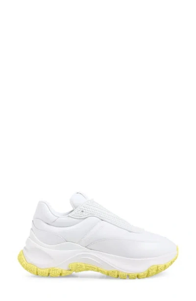 Marc Jacobs The Lazy Runner Sneaker In White