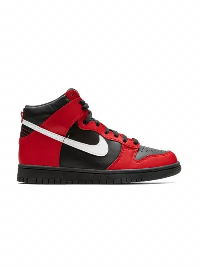 Nike Dunk High Sneakers In Red