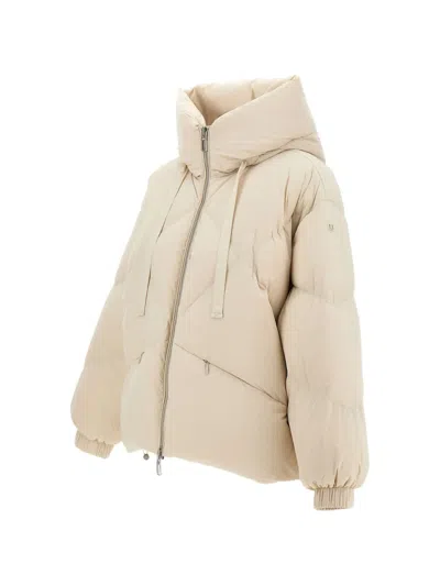 Duno Diamond-quilted Peggie Coat In 뉴트럴