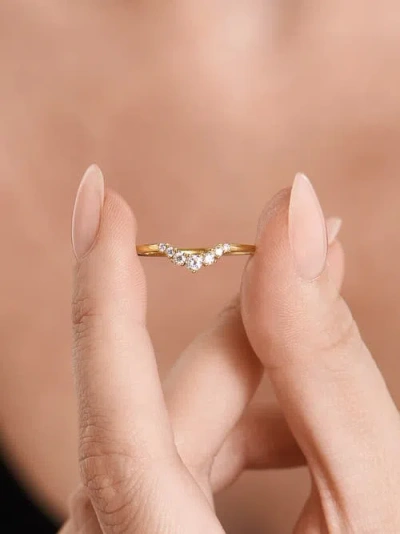 Devata Crescent Lab Grown Diamond Ring In Gold