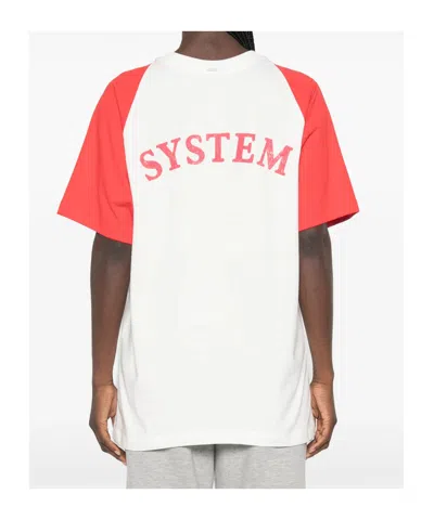 System Raglan-sleeve Graphic-print T-shirt In White/red