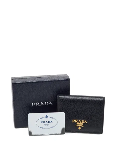 Pre-owned Prada Logo-plaque Compact Wallet In Black
