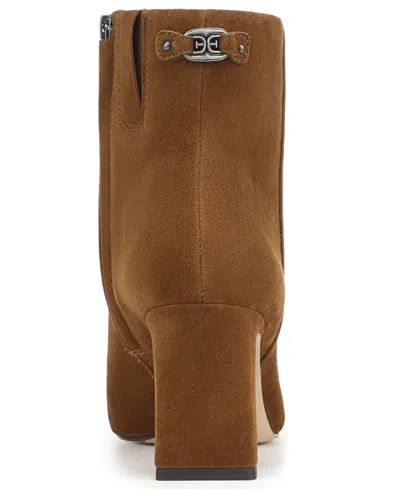 Sam Edelman Saige Bootie In Warm Nutmeg Suede