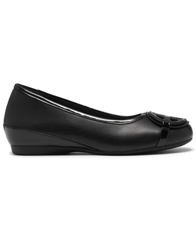 Clarks Cathrynn Luna Flat In Multi
