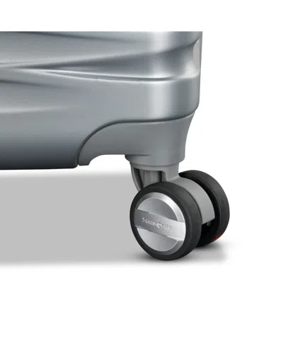 Samsonite Spin Tech 7 Medium Check-in Spinner In Aluminum Silver