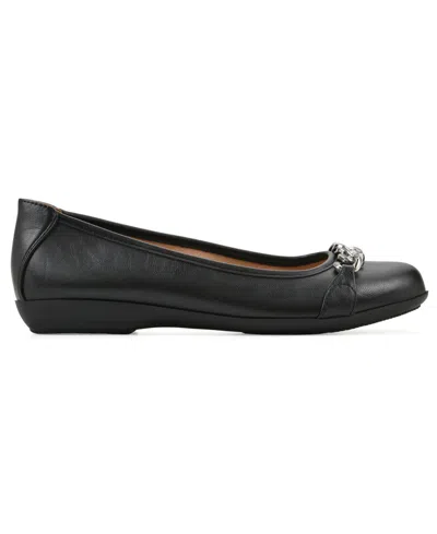 Cliffs By White Mountain Carlise Ballet Flat In Black Smooth