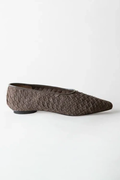Huma Blanco Zelda Pointed-toe Flat In Brown