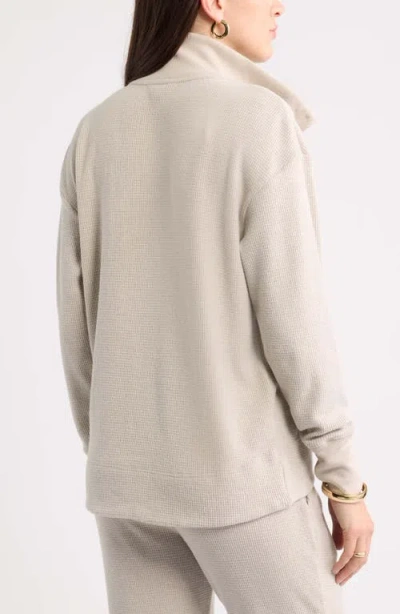 Caslonr Caslon(r) Waffle Button Front Sweatshirt In Tan Doeskin Heather
