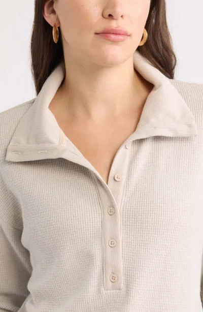 Caslonr Caslon(r) Waffle Button Front Sweatshirt In Tan Doeskin Heather