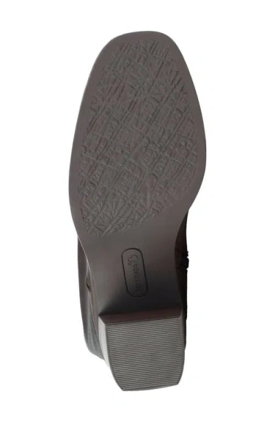 Baretraps Gingee Boot In Gray
