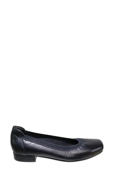 David Tate Arch Pump In Multi
