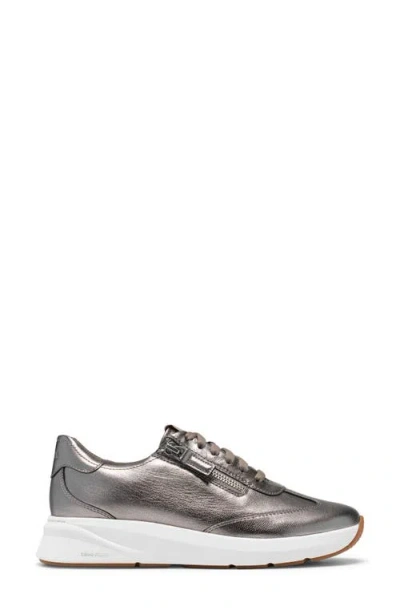 Clarksr Clarks(r) Code R Run Sneaker In Silver