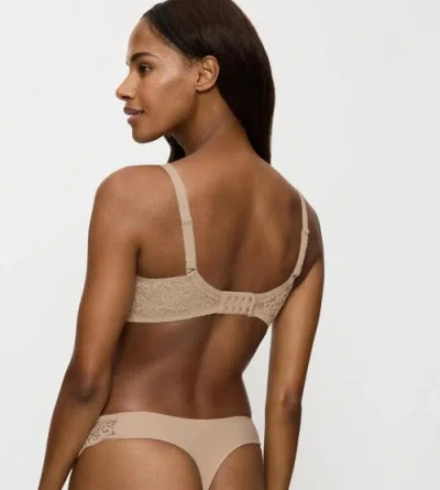 Triumph Amourette Wireless Minimizer Bra In Black