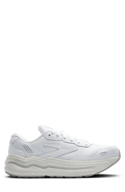 Brooks Ghost Max L Walking Shoe In Animal Print