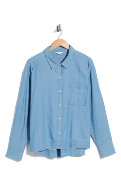 Caslon ® Chambray Core Button Front Shirt In Medium Wash