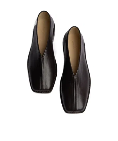 Lemaire Flat Piped Slippers In Black