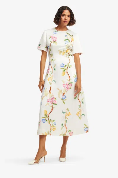 Leo Lin Moda Operandi In White
