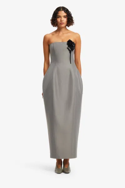 Leo Lin Moda Operandi In Gray