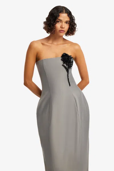 Leo Lin Moda Operandi In Gray
