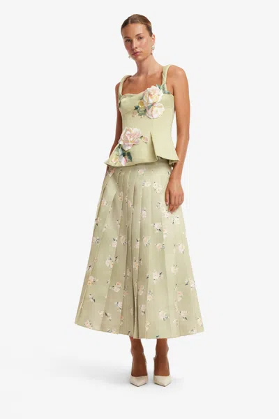Leo Lin Moda Operandi In Green