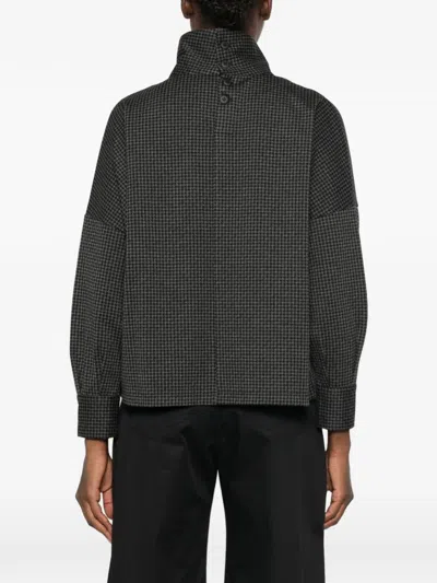 Niū Houndstooth-pattern High-neck Top In Black