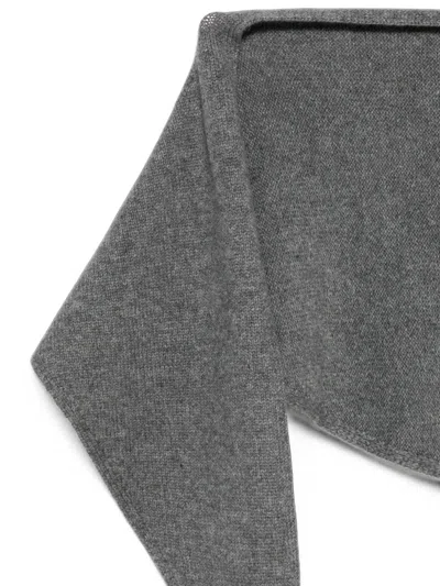 Beyou Fine-knit Triangular Scarf In Gray