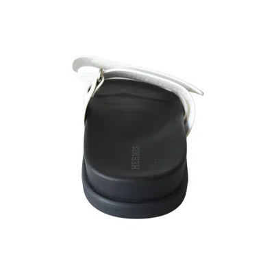 Hermes Chypre Sandal Blanc In 38