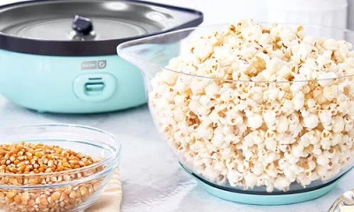 Dash 6-quart Stirring Popcorn Maker In Transparent