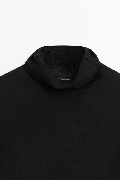 Massimo Dutti In Black