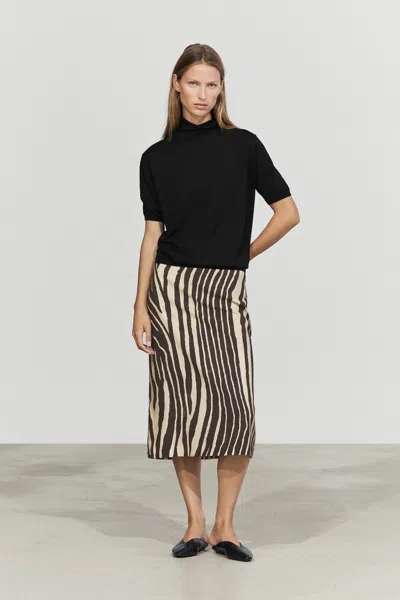 Massimo Dutti In Black