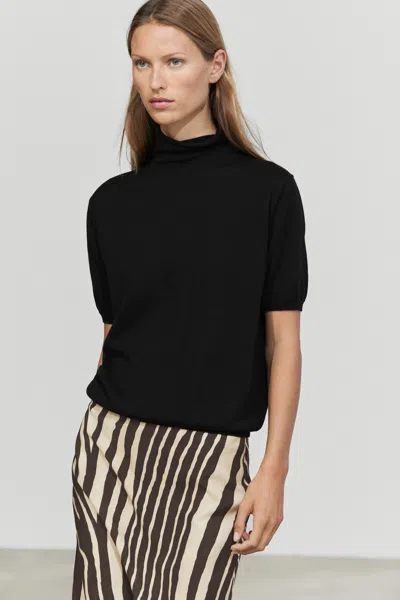 Massimo Dutti In Black