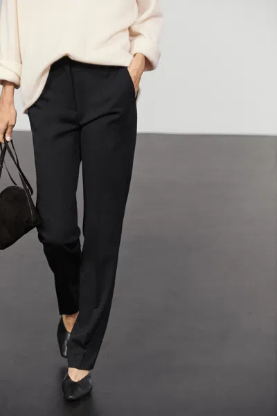 Massimo Dutti In Black