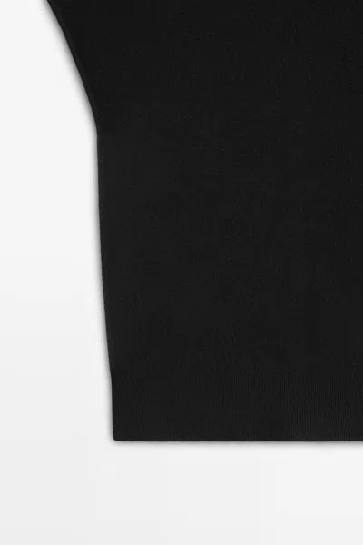 Massimo Dutti In Zwart