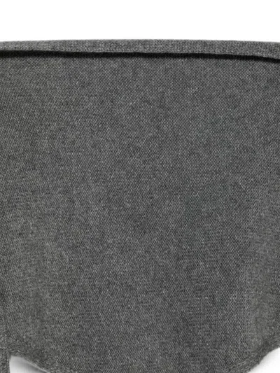 Beyou Fine-knit Triangular Scarf In Gray