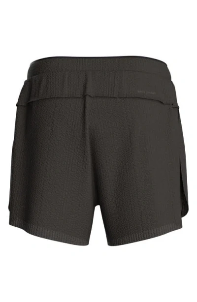 On Performance Volt Shorts In Black