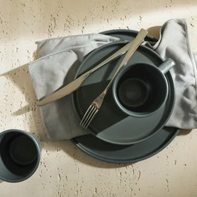 Stone Lain Celina Stoneware 16-piece Dinnerware Set In Gray